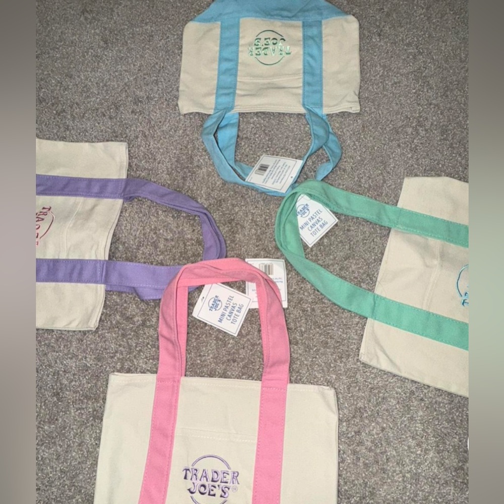 Trader Joe’s Mini Tote Bag Set – Full Pastel Color Collection (4 Bags!)